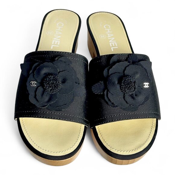 CHANEL CC 2015 Interlocking CC Logo Slides Shoes Sandals Wood +Box Sz 38 US 7.5 - Picture 1 of 16